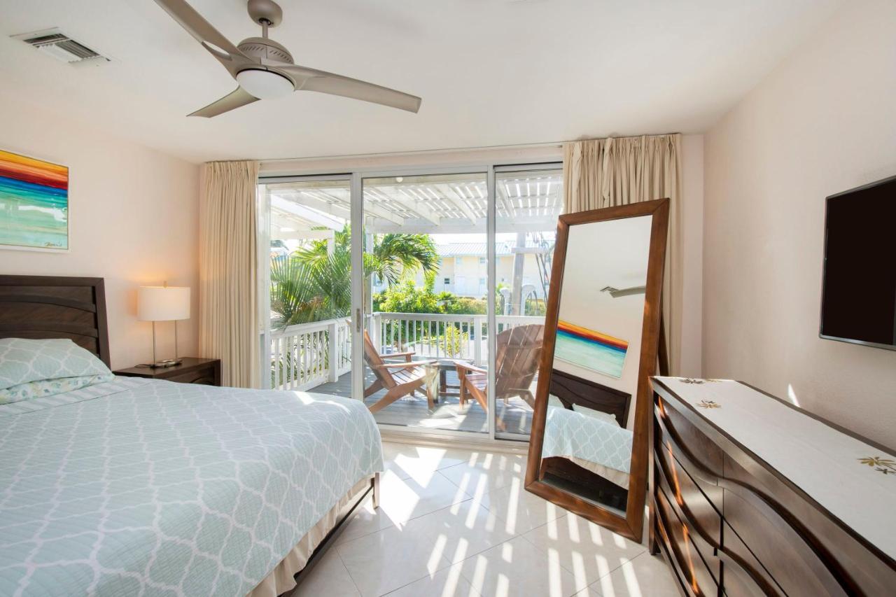 Beach Living At Island Pine Villas Blaw Τζώρτζταουν Εξωτερικό φωτογραφία